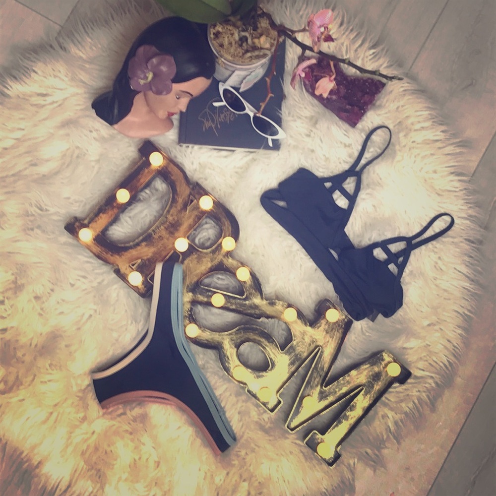 One xsmall ombré blue block bikini bottom